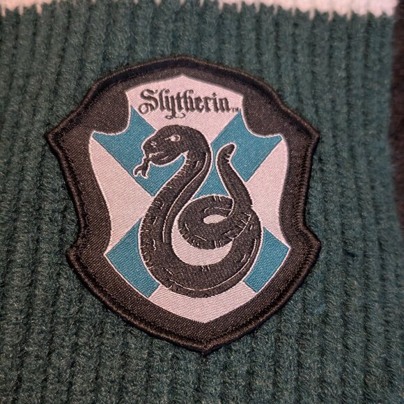 Miniso Harry Potter Hogwarts Green School Slytherin Scarf 64 Inch - Picture 5 of 5